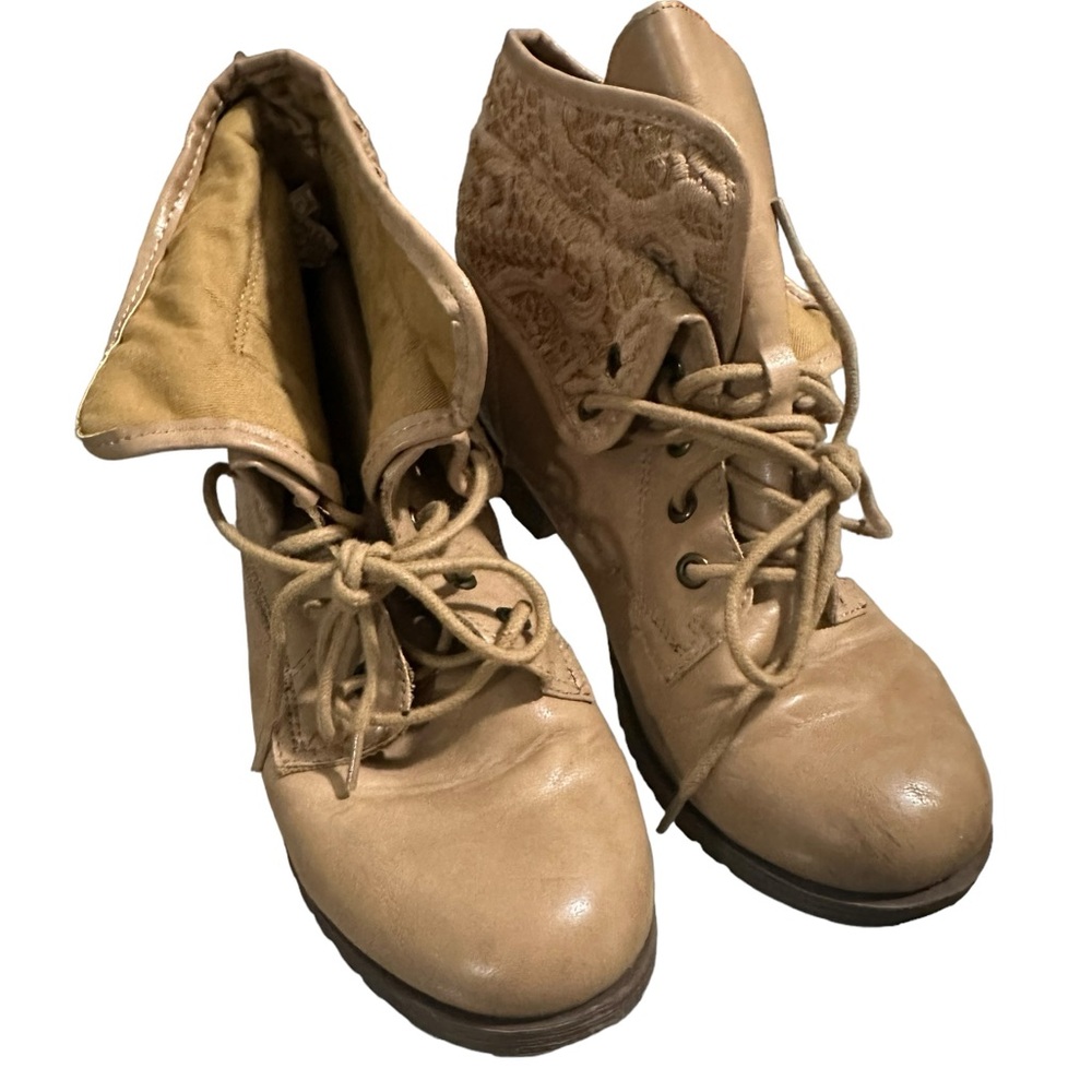 Rock & Candy Tan faux leather Ankle Boots Size 8.5